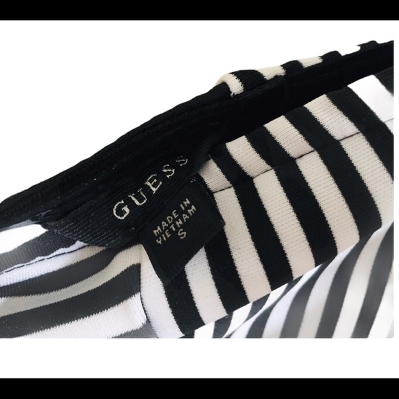GUESS Scuba Knit Bandeau Strapless Top With Peplum Bottom Black Stripe Sz Small - Picture 9 of 10